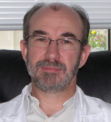 Professeur Marc Verny, neurologue et responsable du service gériartrique à l'Hôpital de la Pitié Salpêtrière